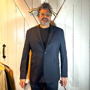 Oliver Spencer handmade London, navy pinstripe Blazer, deconstructed seems XL